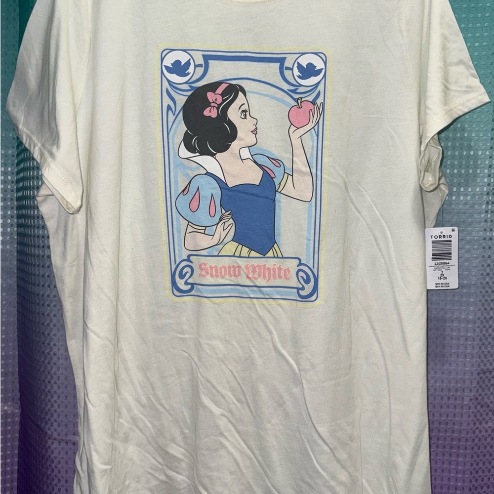 NWT Torrid 2X Snow White Classic Tee